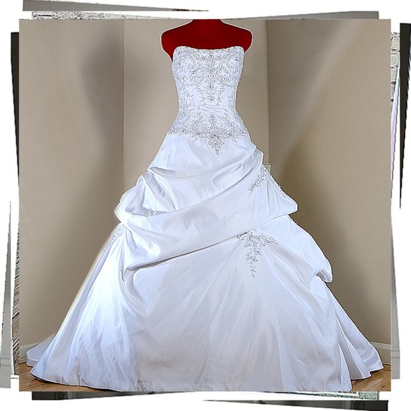 NWOT: Strapless White Satin Victorian Inspired Wedding Gown w/ Crystal & Beading - Picture 3 of 10